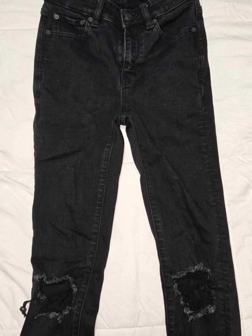 American Eagle Outfitters Black Distressed Jeggings
